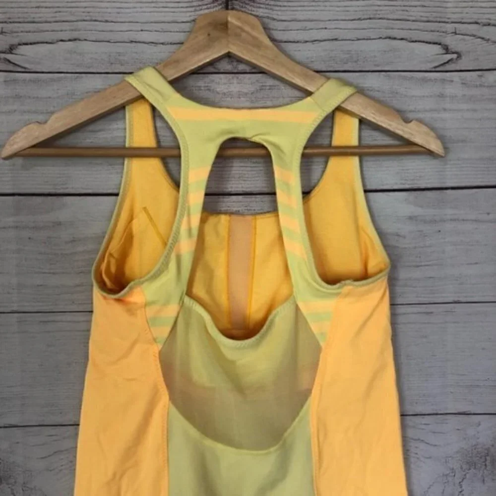 Lululemon Run: Pace Tank‎ in Mellow Neon Yellow Stripe Open Back